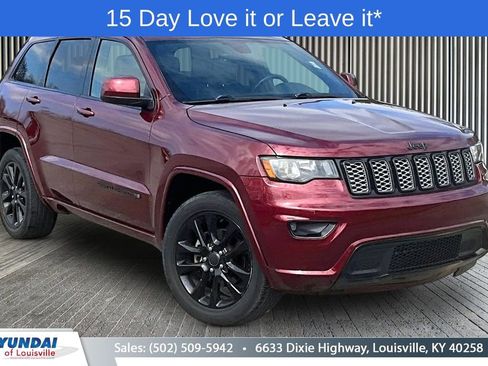 Used 2017 Jeep Grand Cherokee Altitude image 1
