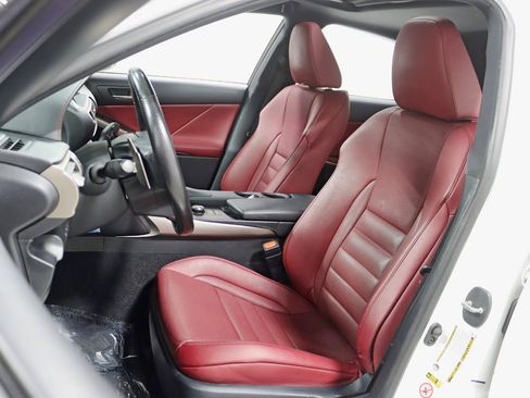 Used 2016 Lexus IS 300 AWD image 23