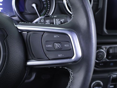 Used 2023 Jeep Wrangler Sahara w/ Cold Weather Group image 23