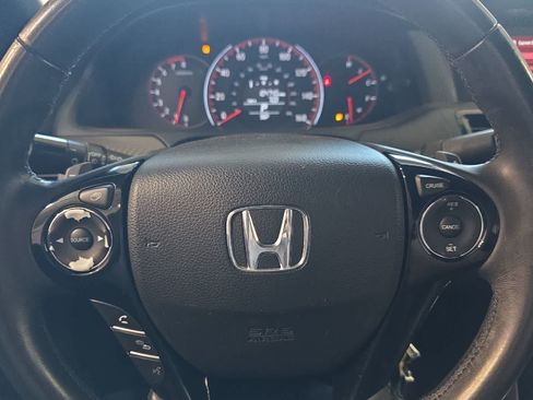 Used 2017 Honda Accord Sport image 23