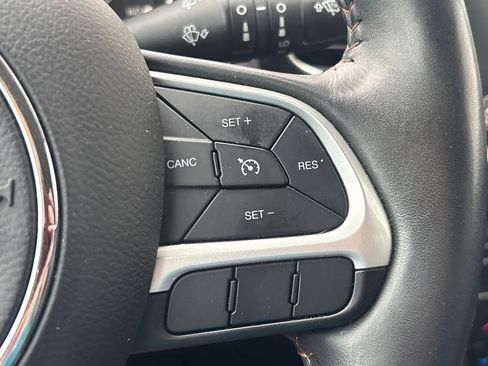 Used 2019 Jeep Compass Limited FWD image 20