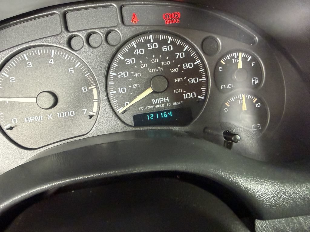 Used 2003 Chevrolet S10 Pickup 2WD Regular Cab image 27