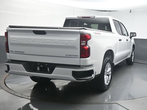 Used 2022 Chevrolet Silverado 1500 Custom AWD/4WD image 7