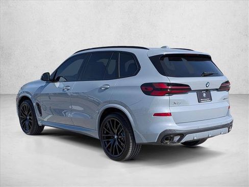 Used 2026 BMW X5 sDrive40i w/ M Sport Package RWD image 8
