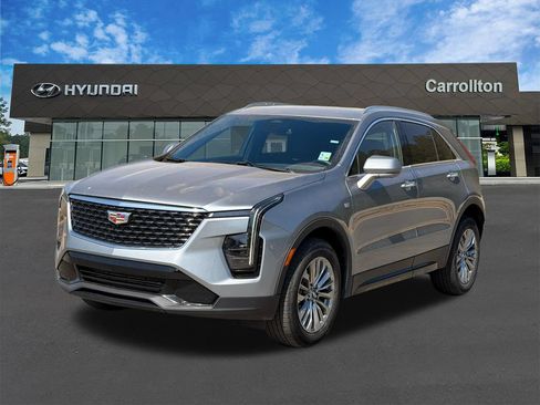 Used 2025 Cadillac XT4 Premium Luxury FWD image 1
