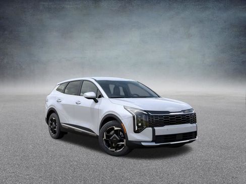 New 2026 Kia Sportage EX FWD image 8