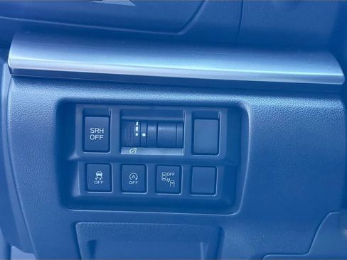 Used 2023 Subaru Crosstrek 2.5i Limited image 10