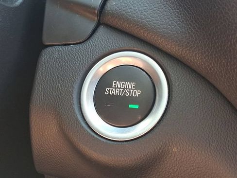 Used 2020 Chevrolet Equinox LT AWD/4WD image 24