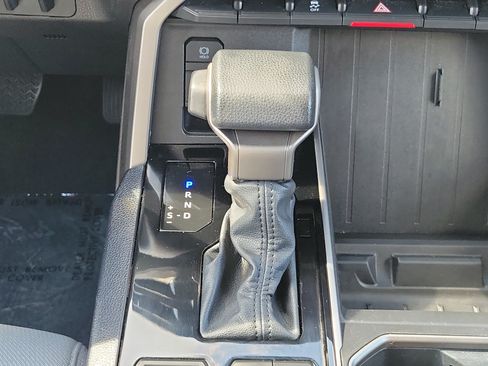 Used 2024 Toyota Tundra SR5 AWD/4WD image 16