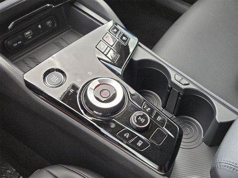 New 2025 Kia Sportage SX Prestige image 15