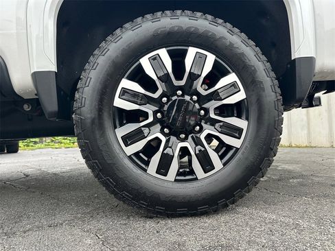 Used 2025 GMC Sierra 2500 Denali Ultimate image 20