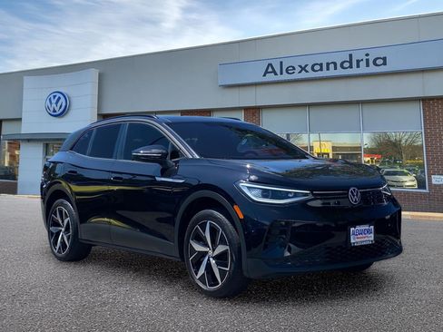 Certified 2023 Volkswagen ID.4 Pro S AWD/4WD image 1