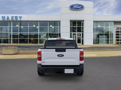 New 2025 Ford Maverick XL w/ Equipment Group 101A image 29
