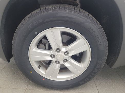 Used 2017 Chevrolet Trax LS AWD/4WD image 31