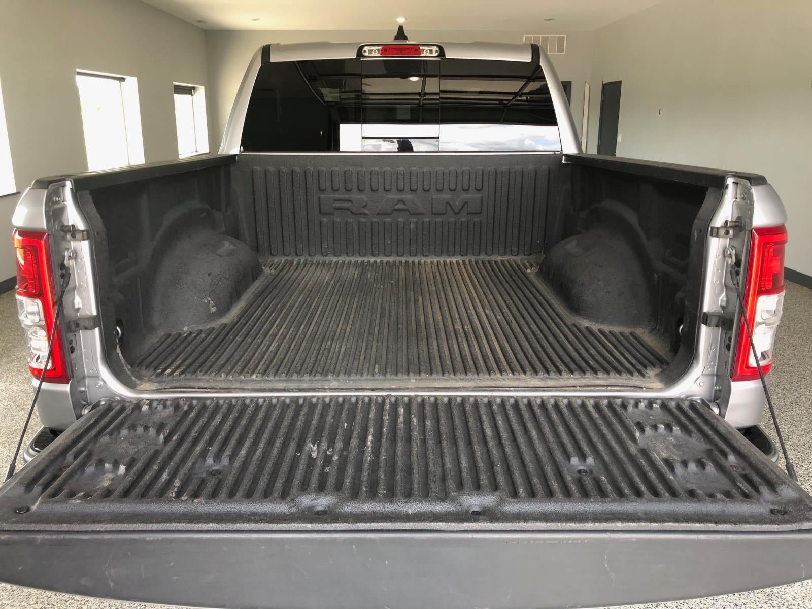 Used 2022 RAM 1500 Big Horn AWD/4WD image 9