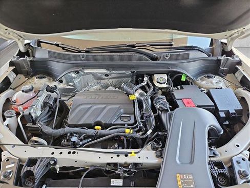 New 2026 Chevrolet Trax ACTIV w/ Driver Confidence Package FWD image 16