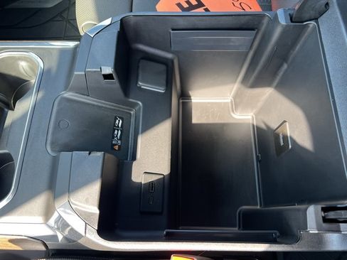 Used 2025 Chevrolet Silverado 2500 High Country w/ High Country Premium Package image 17