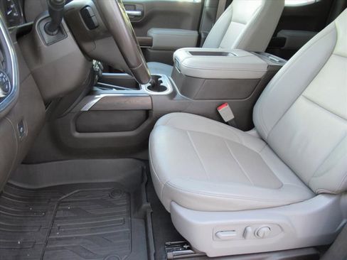 Used 2021 GMC Sierra 1500 SLT w/ SLT Convenience Package image 16