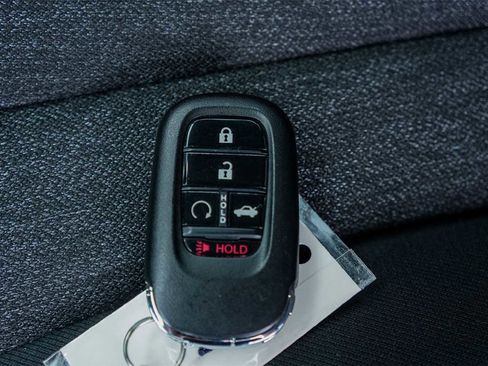 Certified 2025 Honda Accord LX image 20