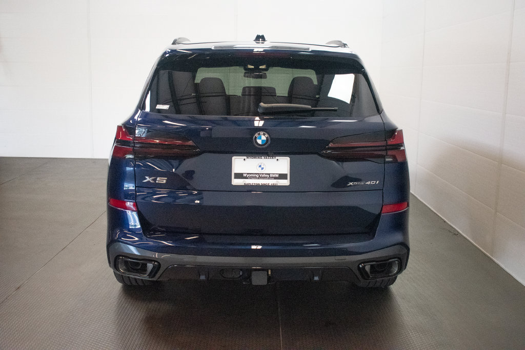 New 2026 BMW X5 xDrive40i w/ M Sport Package AWD/4WD image 5