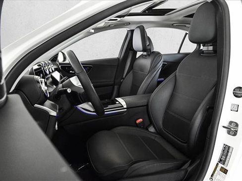 Certified 2025 Mercedes-Benz C 300 4MATIC Sedan image 18