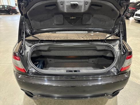 Used 2015 Maserati GranTurismo Sport image 15