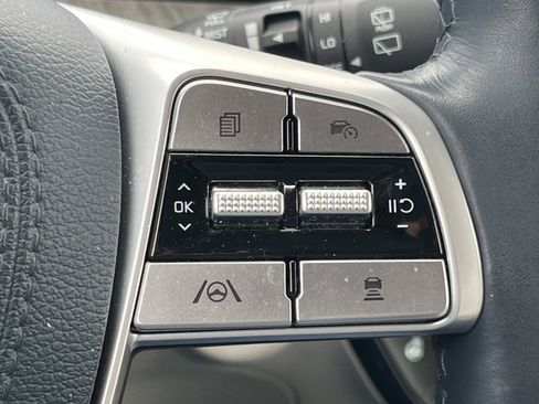 Used 2025 Kia Telluride EX w/ EX Captain's Chair Package AWD/4WD image 40