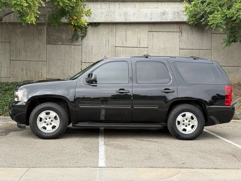 Used 2013 Chevrolet Tahoe LT RWD image 11