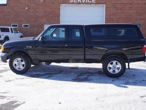 Used 2004 Ford Ranger XLT image 2