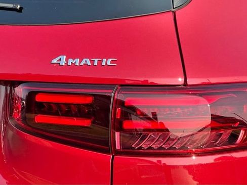 New 2026 Mercedes-Benz GLB 250 4MATIC image 13