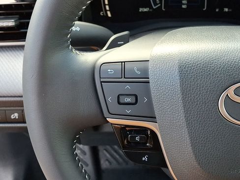 Certified 2025 Toyota Camry SE AWD/4WD image 26