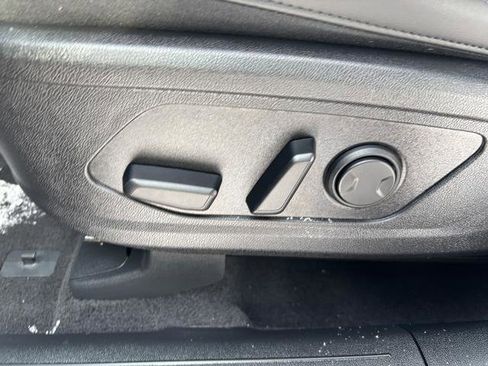 Used 2025 Kia Sorento SX image 21