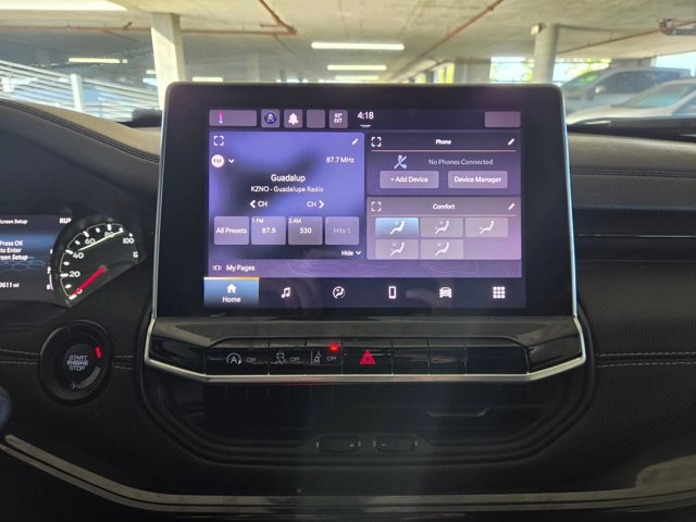Used 2023 Jeep Compass Latitude AWD/4WD image 12