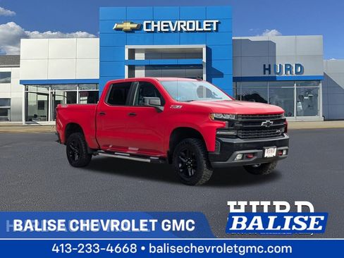 Used 2019 Chevrolet Silverado 1500 LT Trail Boss image 1
