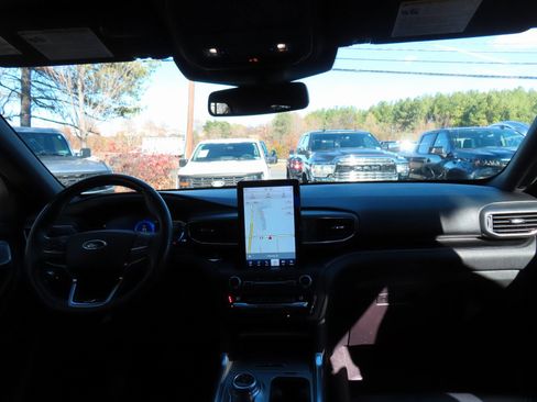 Used 2020 Ford Explorer ST w/ ST High-Performance Pack image 14