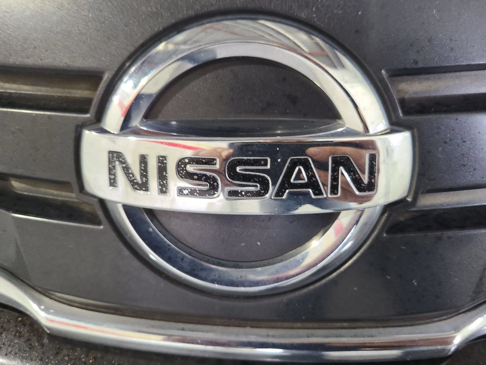 Used 2012 Nissan Versa 1.8 S w/ Plus Pkg FWD image 28