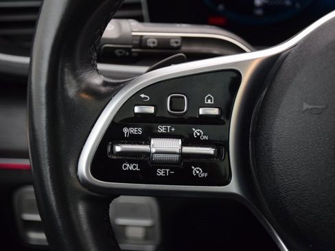 Certified 2022 Mercedes-Benz GLS 450 4MATIC image 24