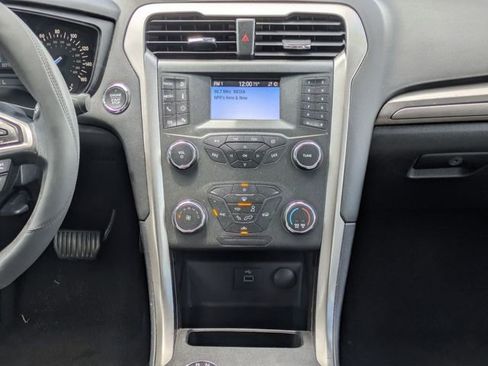 Used 2020 Ford Fusion S FWD image 20
