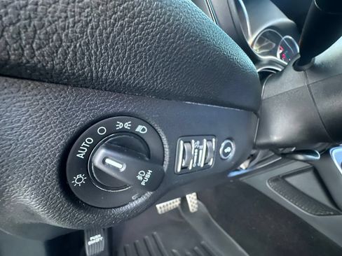 Used 2022 Dodge Challenger R/T RWD image 22