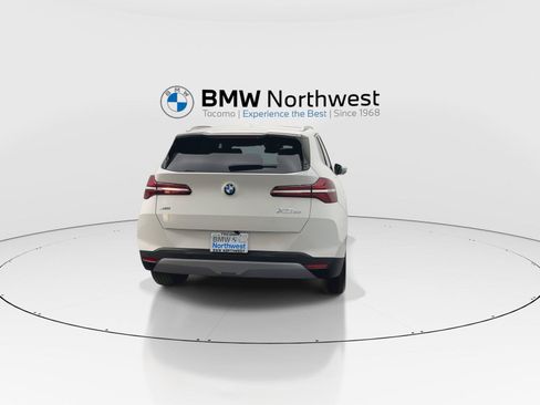 New 2026 BMW X3 xDrive30i w/ Convenience Package AWD/4WD image 2
