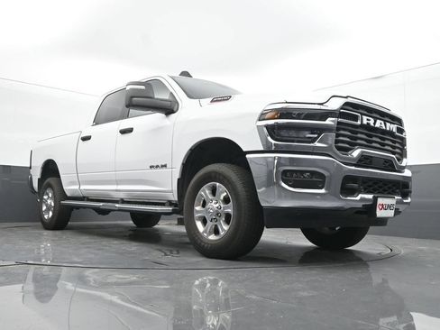 Used 2026 RAM 2500 Big Horn AWD/4WD image 44