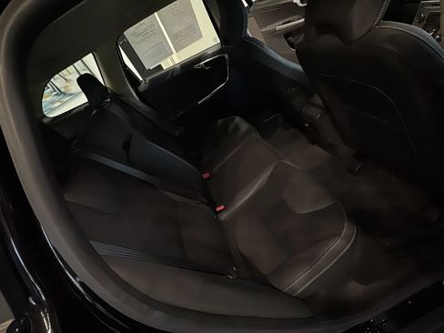 Used 2013 Volvo XC60 3.2 FWD image 28