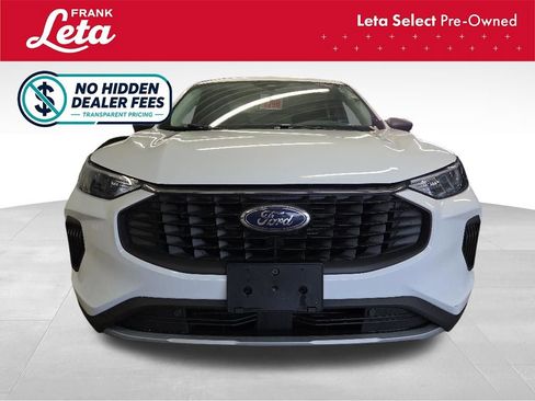 Used 2023 Ford Escape Active w/ Tech Pack #1 AWD/4WD image 9