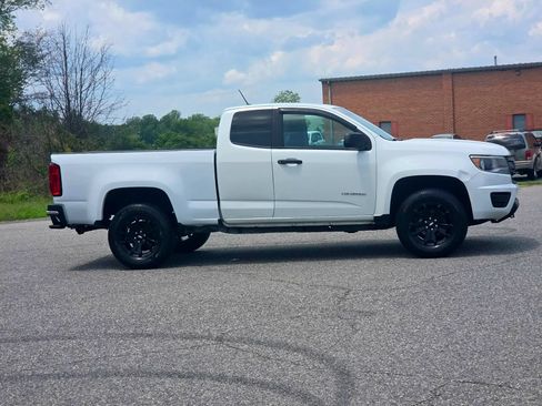 Used 2017 Chevrolet Colorado W/T RWD image 19