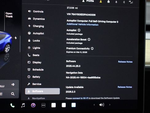 Used 2023 Tesla Model Y Long Range image 17