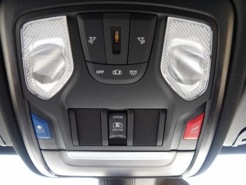 New 2026 RAM 1500 Express AWD/4WD image 24