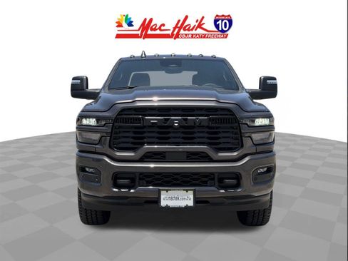 Used 2025 RAM 2500 Lone Star AWD/4WD image 3