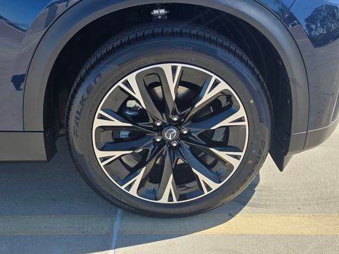 New 2026 MAZDA CX-90 Plug-In Hybrid w/ Premium Plus image 8