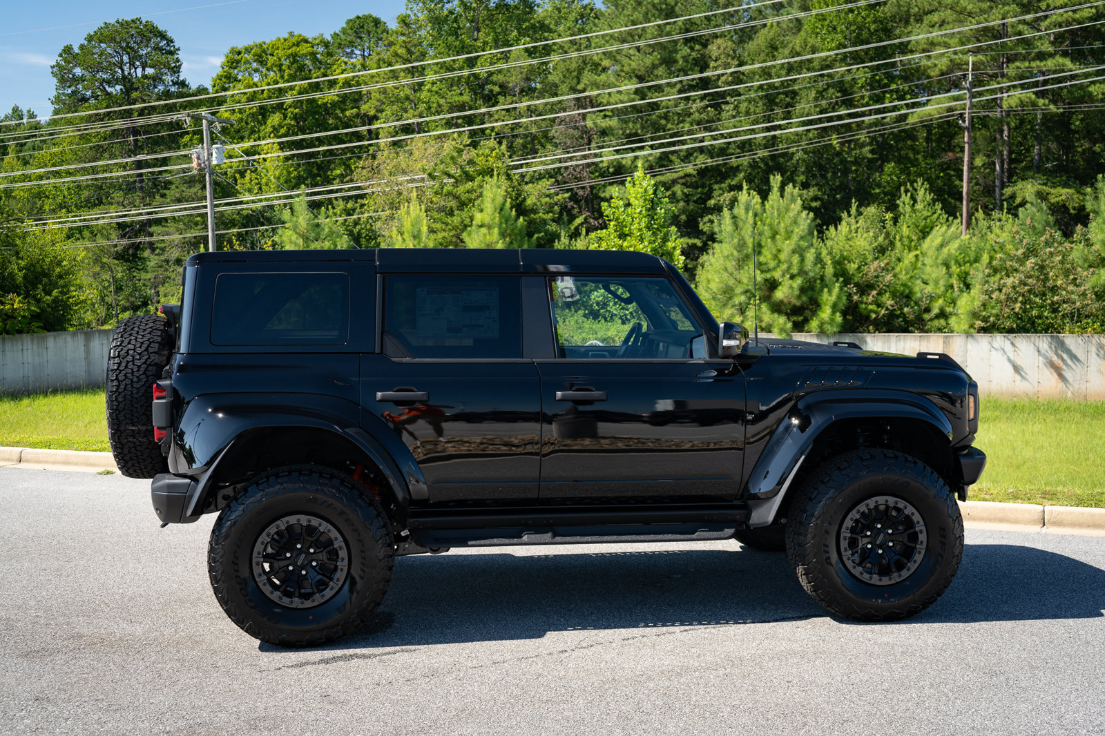 New 2026 Ford Bronco Raptor AWD/4WD image 25
