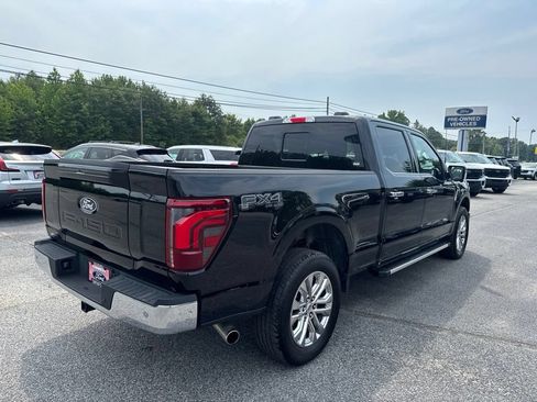 Used 2025 Ford F150 Lariat w/ Equipment Group 502A High AWD/4WD image 5